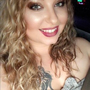 Meet your Posher, Kelsey